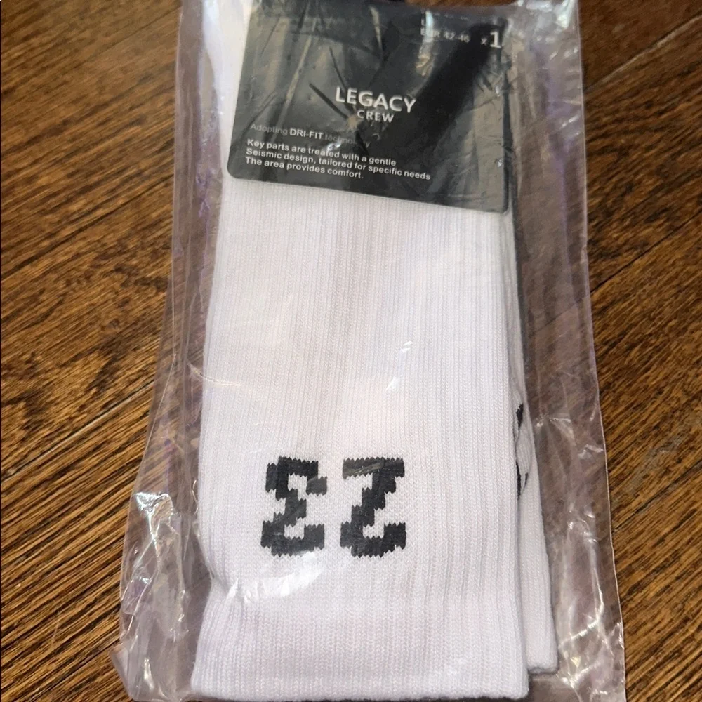 Jordan Legacy Crew Basketball Sock DRI-FIT ‘23’ - NEW - Men’s LARGE